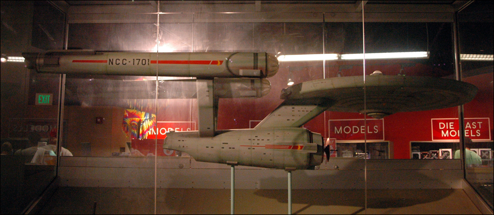 Starship Enterprise model at the Smithsonian (Wikimedia) (Wikimedia)