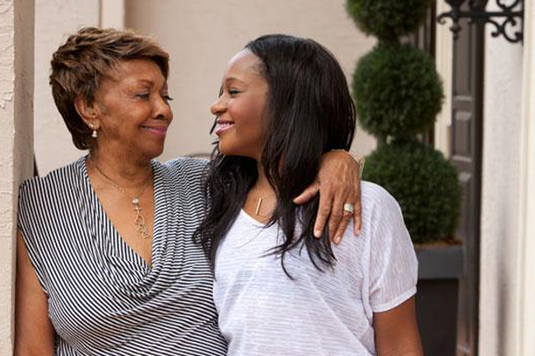 Cissy Houston and Bobbi Kristina Brown in "The Houstons: On Our Own"