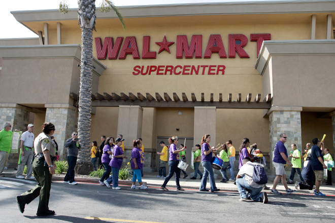 (Reuters/Jonathan Alcorn)