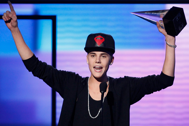 Justin Bieber (Reuters/Danny Moloshok)