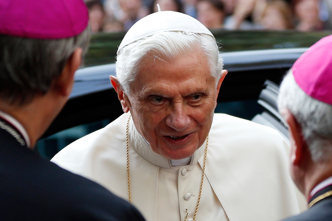 Pope Benedict XVI (Reuters/Alessandro Bianchi)