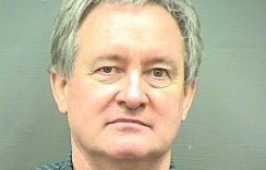The mugshot of Sen. Mike Crapo, R-Idaho. (Alexandria Police Department)
