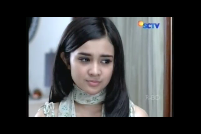 A screen shot of the Indonesian soap opera "Love in Paris."