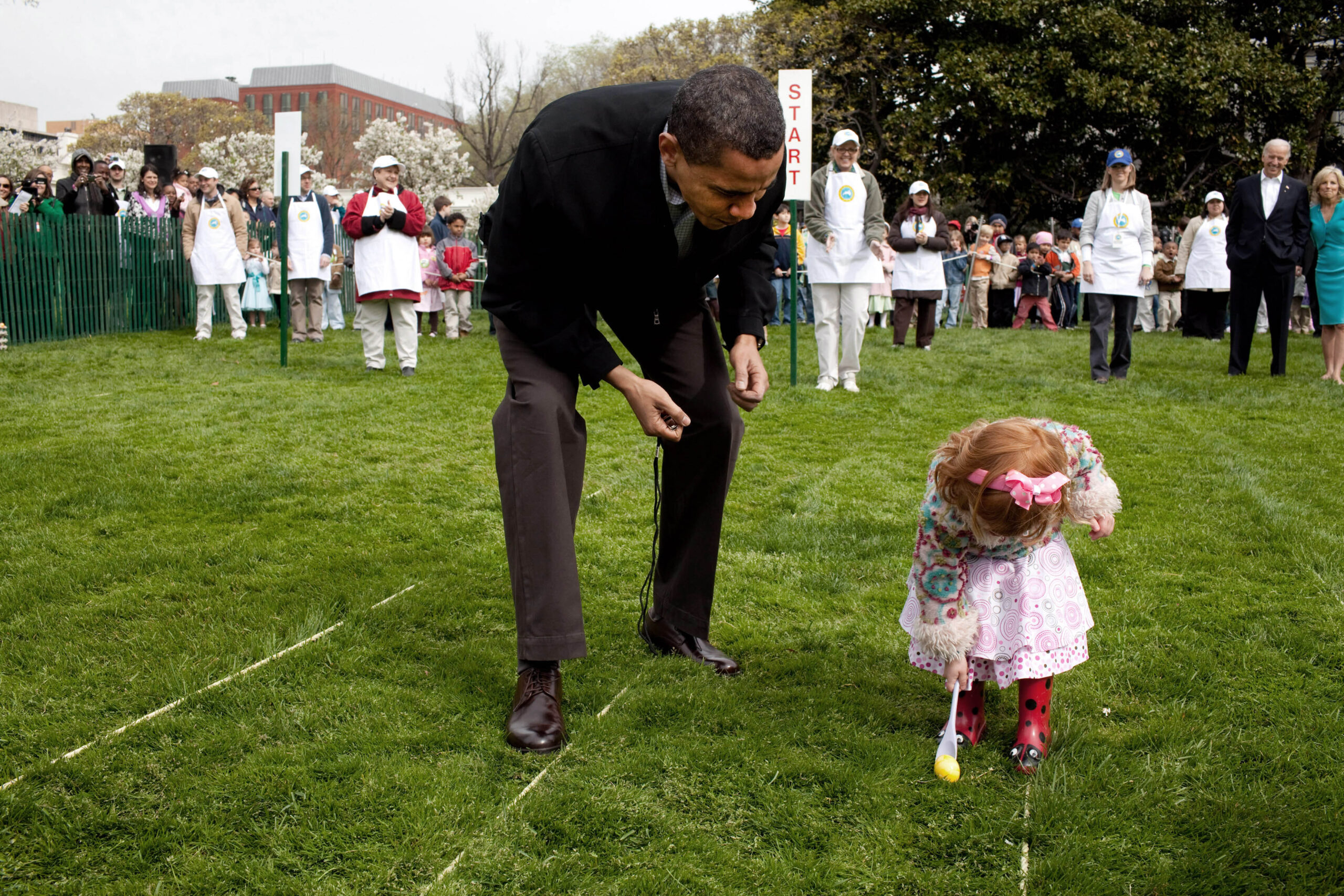 (Pete Souza via White House Public Domain)