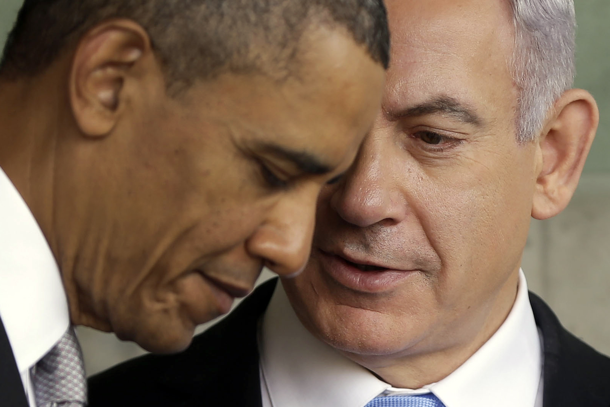 President Barack Obama, left, listens to Israeli Prime Minister Benjamin Netanyahu. (AP/Pablo Martinez Monsivais)