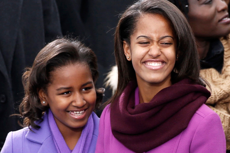 Sasha and Malia Obama (Reuters/Kevin Lamarque)