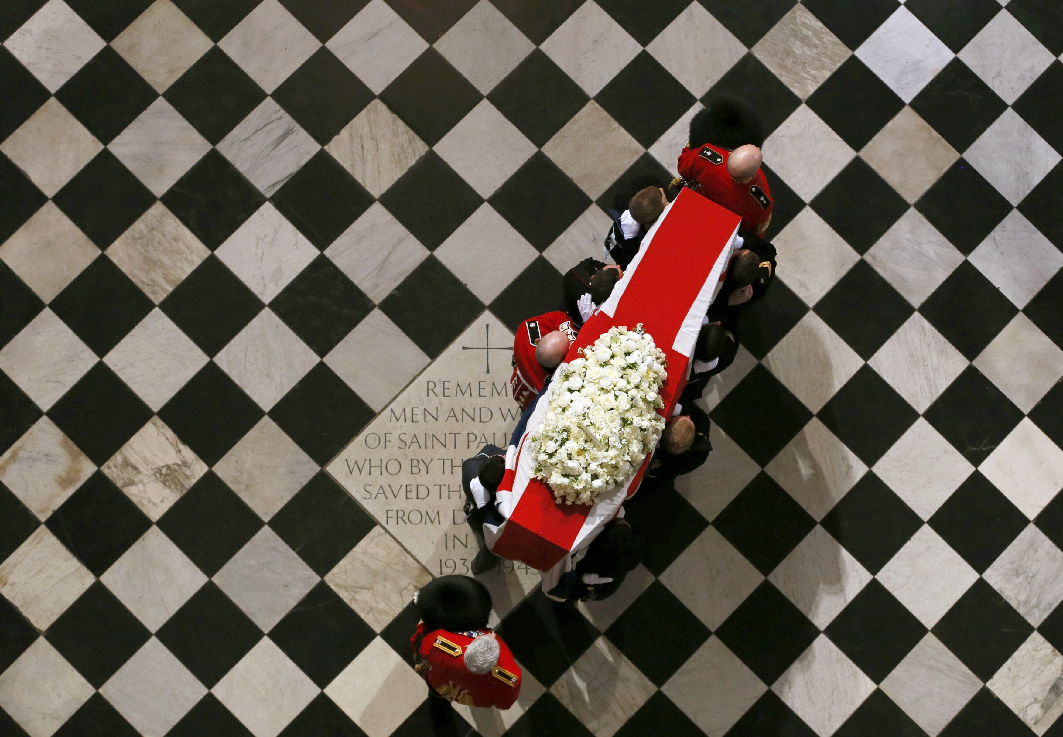 The coffin containing the body of former British Prime Minister Margaret Thatcher arrives for the ceremonial funeral at St Paul's Cathedral in London, Wednesday. (AP/Stefan Wermuth)