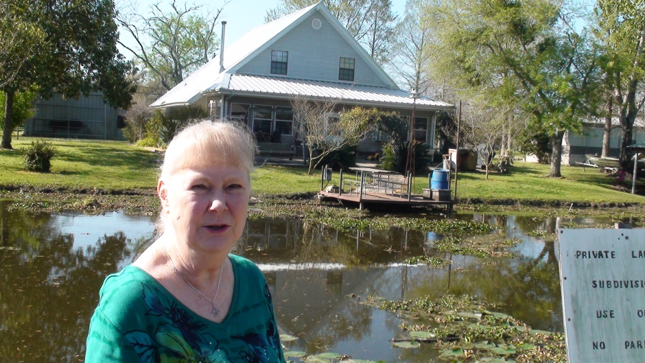 Wilma Subra, a Louisiana environmental chemist, visits Bayou Corne. "You cannot imagine what they must be going through," she said. (Ronnie Greene/Center for Public Integrity)