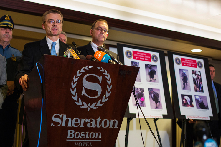 Special Agent in Charge of the FBI's Boston Field Office Richard DesLauriers speaks as he releases images of suspects, April 18, 2013. (Reuters/Lucas Jackson)