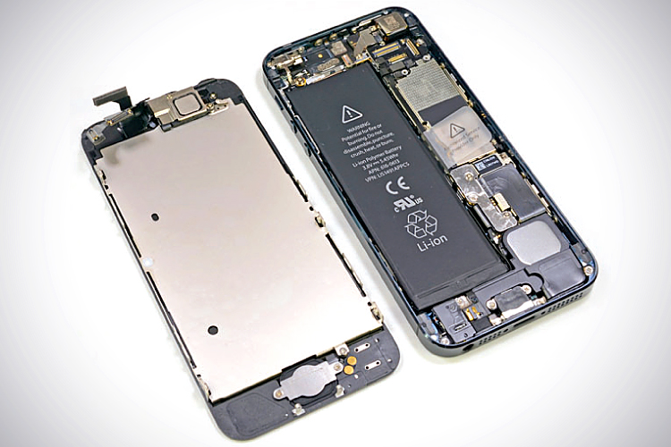 (iFixit/Reuters Graphics)