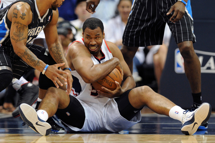 Jason Collins (Reuters/David Tulis)