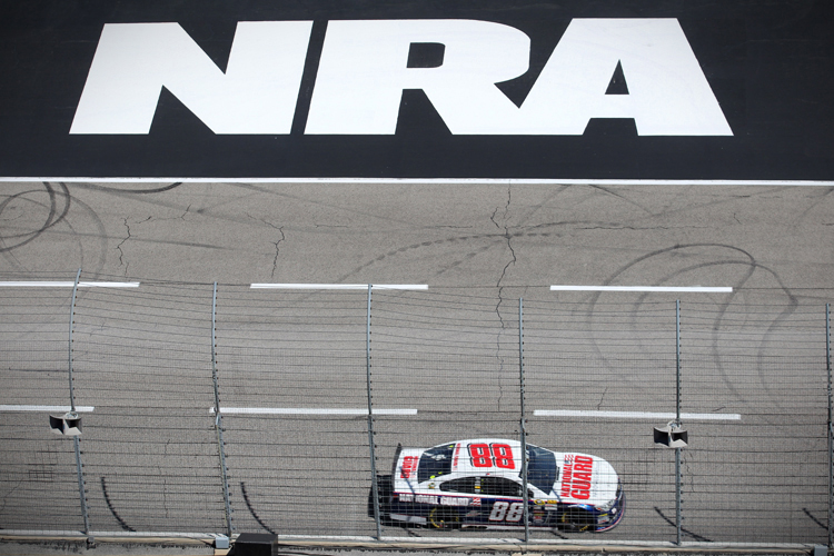 (AP/Tim Sharp)