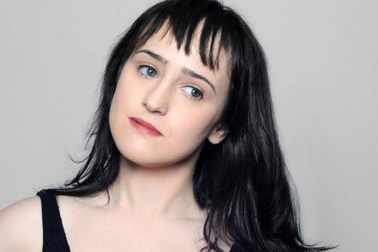 Mara Wilson (Facebook/Ari Scott Photography)