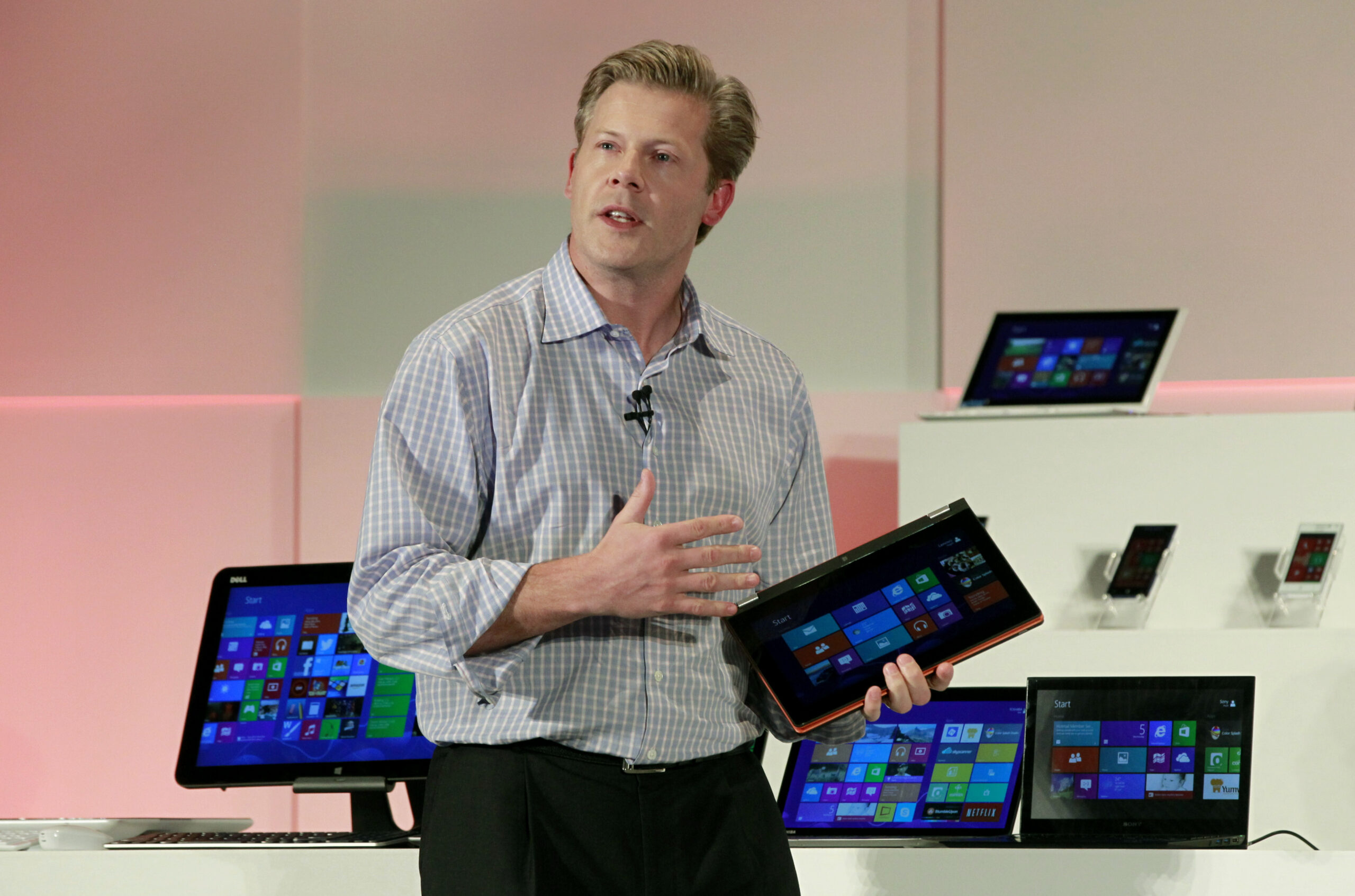 Microsoft Corporation's Corporate Vice President Nick Parker describes new products during the Computex Taipei 2013, June 5, 2013. (AP/Wally Santana)