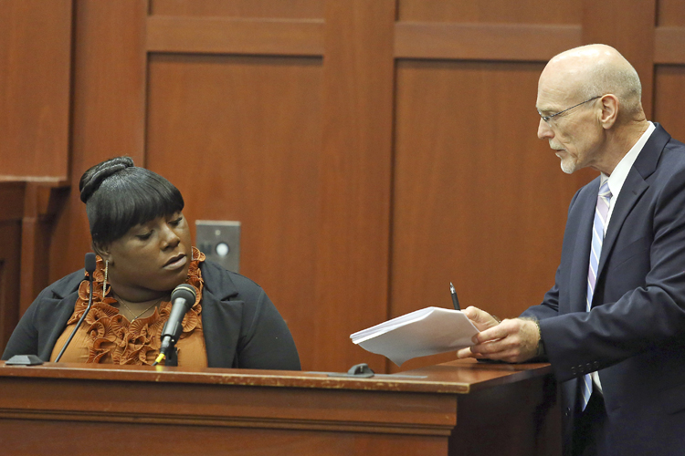 Defense attorney Don West questions Rachel Jeantel during George Zimmerman's trial in Sanford, Fla., June 27, 2013. (AP/Jacob Langston)