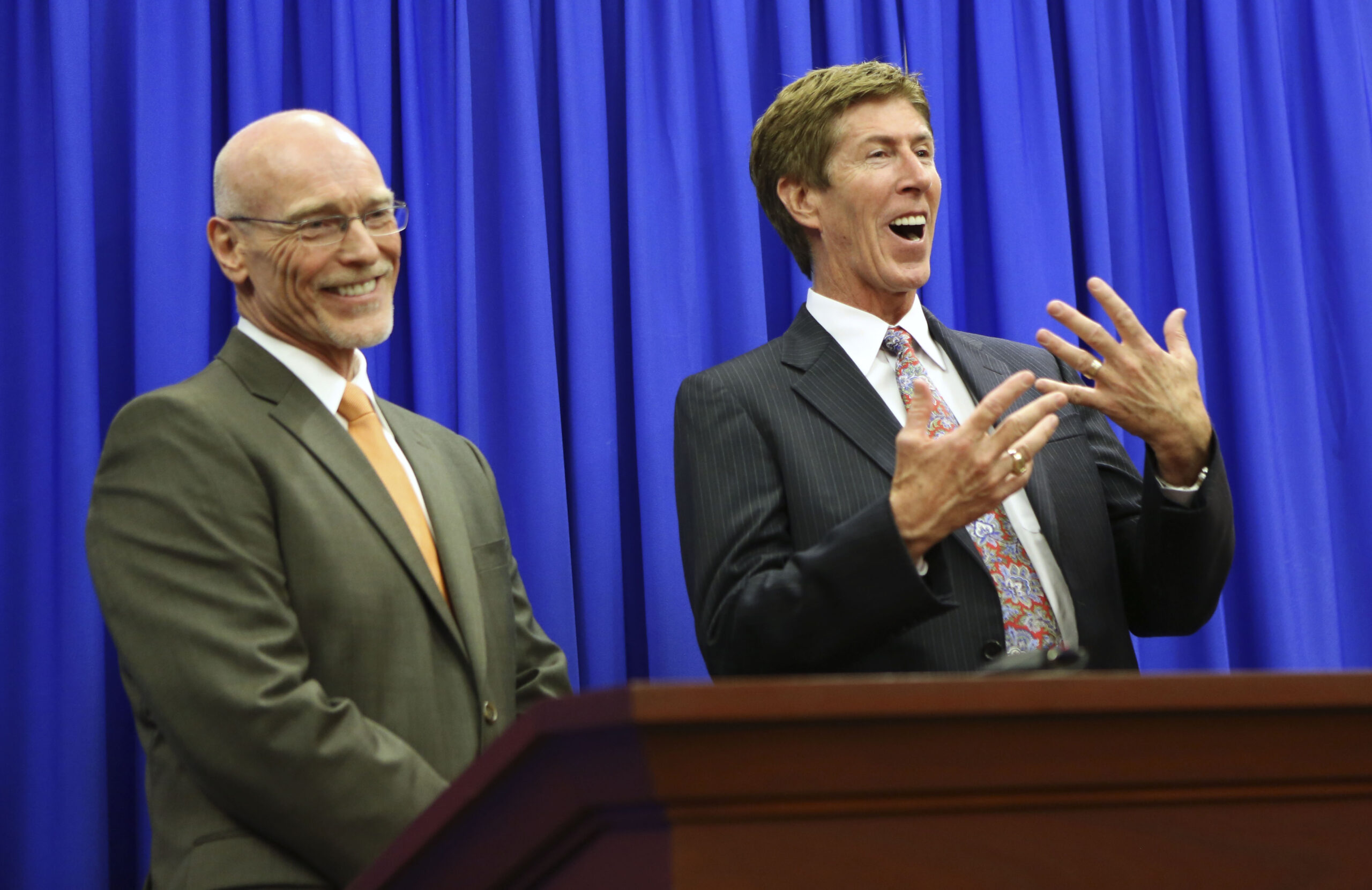 George Zimmerman defense attorneys Don West (left) and Mark O'Mara (Reuters)