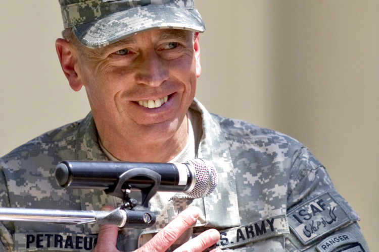 David Petraeus (Reuters/Ahmad Masood)