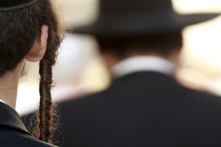 (<a href='http://www.istockphoto.com/user_view.php?id=1466781'>luoman</a> via <a href='http://www.istockphoto.com/'>iStock</a>)