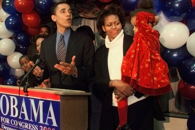 Barack Obama delivers his concession speech in Chicago, Ill., March 21, 2000. (AP/Frank Polich)