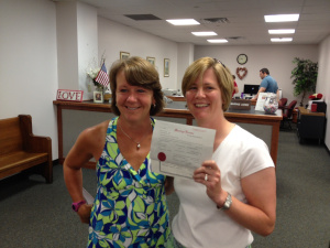 Alicia Terrizzi (left) and her partner Loreen Bloodgood (right) (Brad Segall via CBS News)
