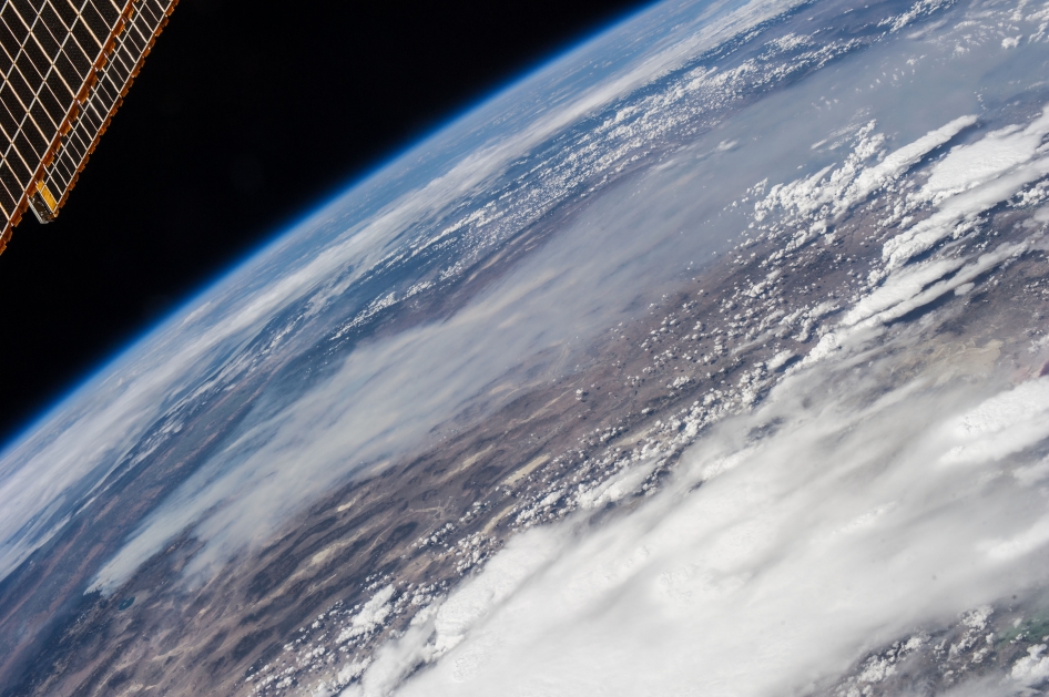(NASA)