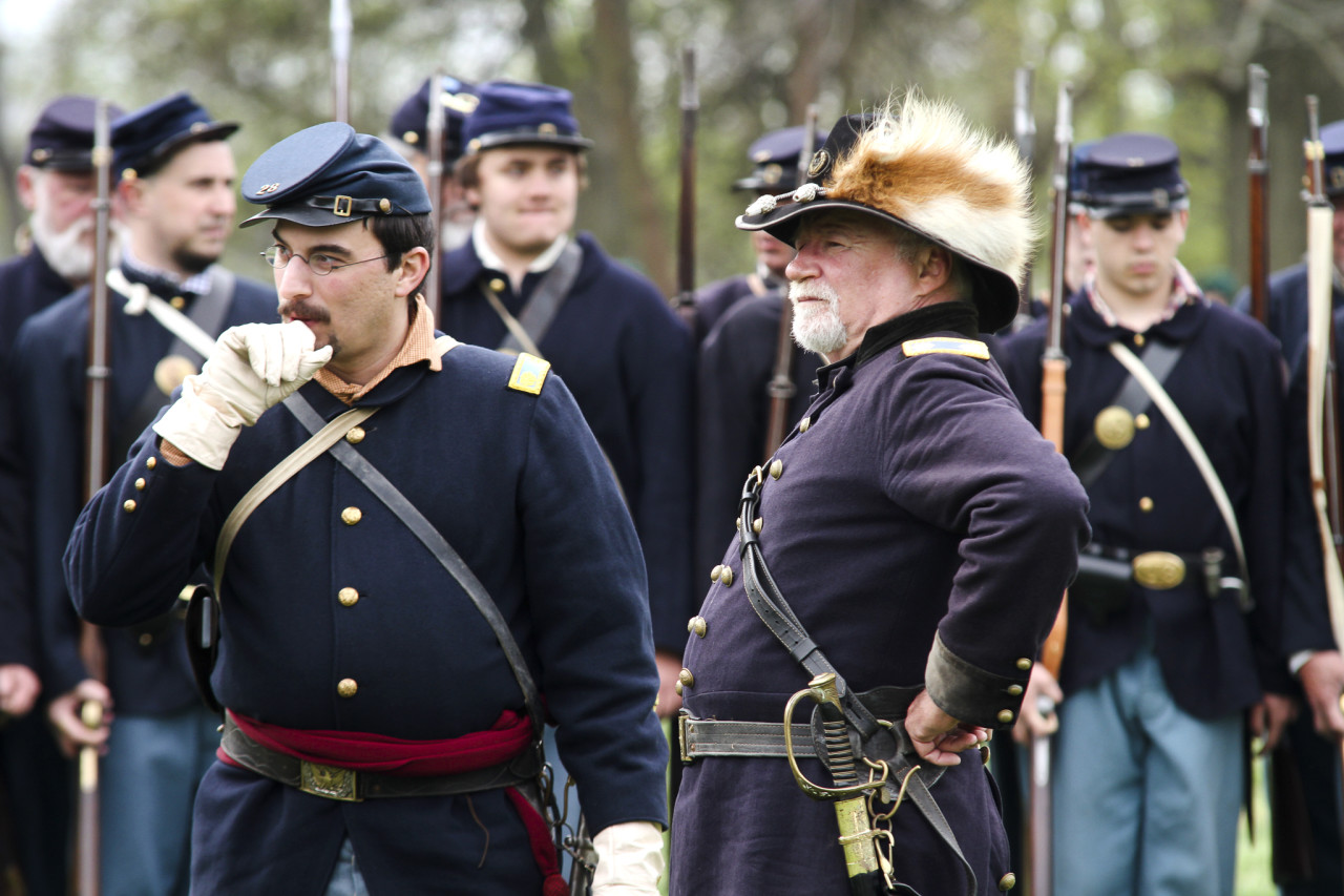Federal reenactors before battle at Neshaminy State Park in Pennsylvania (Mike Cirilo, Narratively)