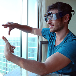 Eye spy: Meta founder Meron Gribetz tries out the first version of the startup’s Space Glasses. (Ray Lo)