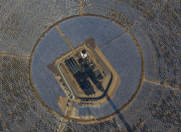 World's largest solar thermal plant is operational - Salon.com