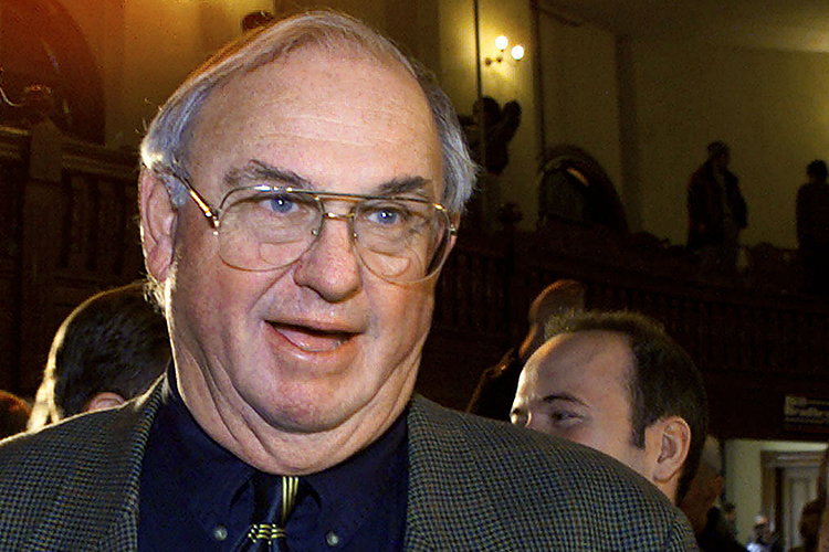 Lowell Weicker (Reuters)
