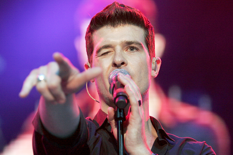 Robin Thicke (AP/Alex Brandon)