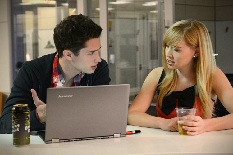 Joe Dinicol and Sarah Stouffer in "Betas" (Amazon)