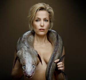 Gillian Anderson and other celebrities pose nude with dead fish (for a