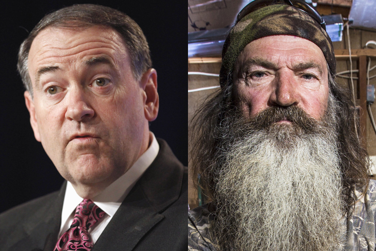 Mike Huckabee, Phil Robertson (AP/Jacquelyn Martin/A&E/Karolina Wojtasik)