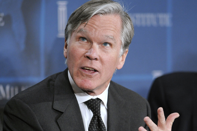 Bill Keller (Reuters/Phil Mccarten)