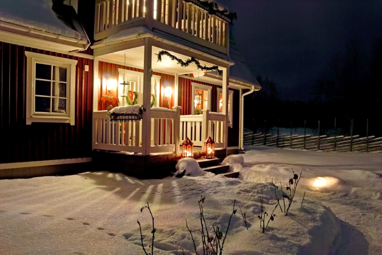 (<a href='http://www.istockphoto.com/user_view.php?id=5400739'>Coldcoffee</a> via <a href='http://www.istockphoto.com/'>iStock</a>)