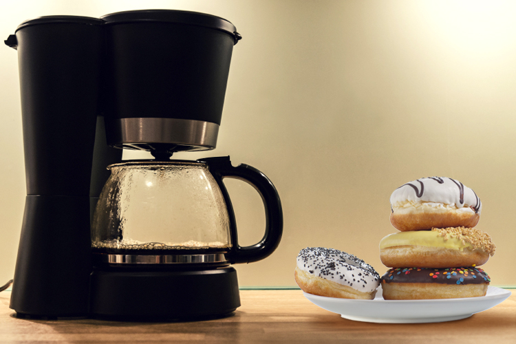 (<a href='http://www.istockphoto.com/user_view.php?id=4515462'>microstockonline</a> via <a href='http://www.istockphoto.com/'>iStock</a>/<a href='http://www.shutterstock.com/gallery-848425p1.html'>Falcona</a> via <a href='http://www.shutterstock.com/'>Shutterstock</a>/Salon)