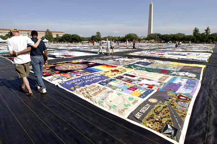 The AIDS Memorial Quilt at the Washington Monument, in Washington DC. (AP/Manuel Balce Ceneta)