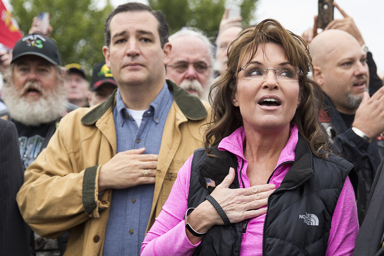 Ted Cruz, Sarah Palin (Reuters/Joshua Roberts)