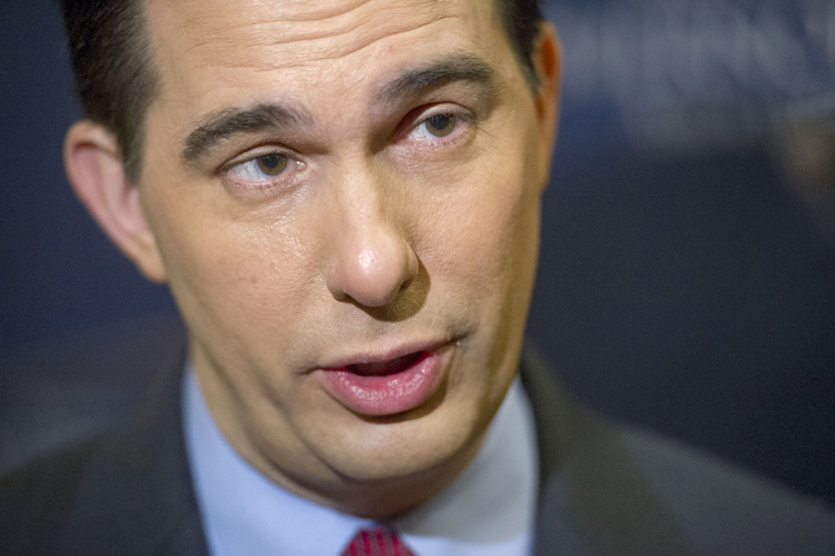 (AP/Cliff Owen)