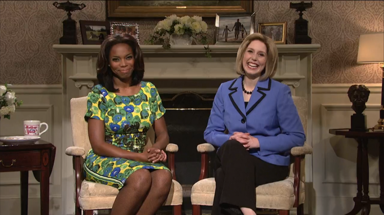 Sasheer Zamata and Vanessa Bayer (Screen shot, NBC)