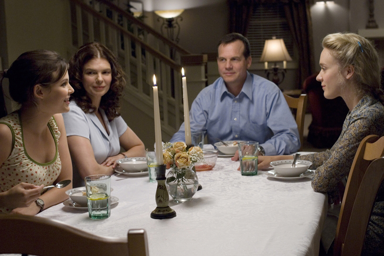 Ginnifer Goodwin, Jeanne Tripplehorn, Bill Paxton and Chloë Sevigny in "Big Love" (HBO)