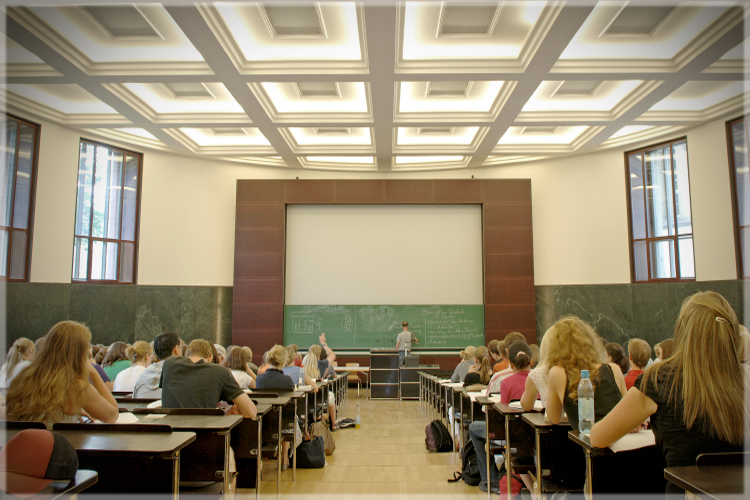 (<a href='http://www.istockphoto.com/user_view.php?id=695715'>thelinke</a> via <a href='http://www.istockphoto.com/'>iStock</a>)