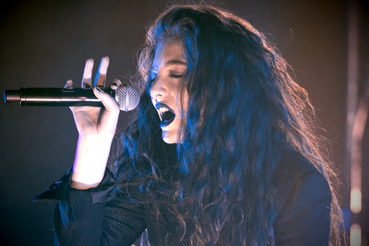 New Zealand singer-songwriter Lorde performs in concert at Roseland on Monday, March 10, 2014, in New York. (Photo by Evan Agostini/Invision/AP) (Evan Agostini)