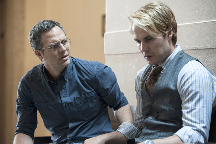 Mark Ruffalo and Taylor Kitsch in "The Normal Heart" (HBO/Jojo Whilden)