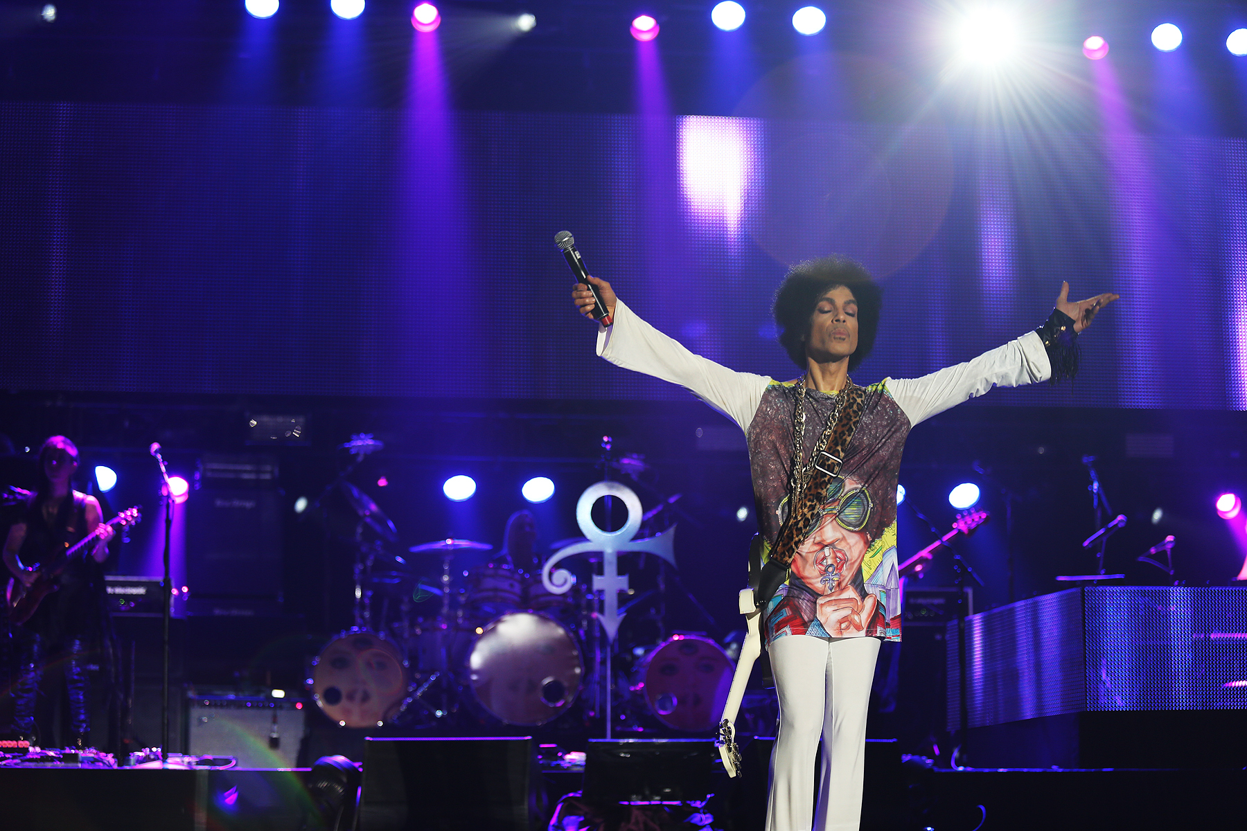Prince & The New Power Generaton - Essence Festival (from artist)