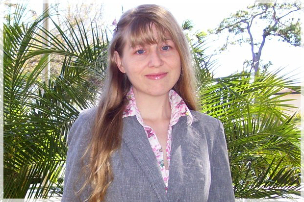 Julie Sondra Decker