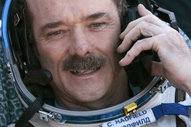 Chris Hadfield (Reuters/Mikhail Metzel)