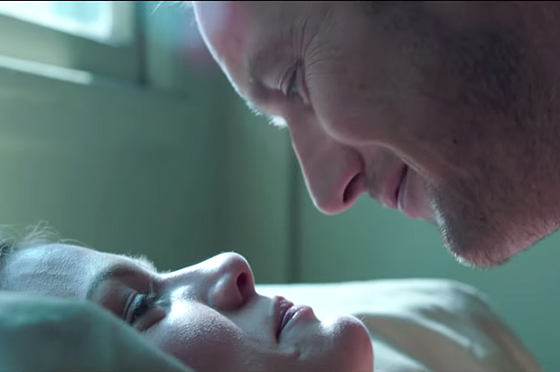 Brooklyn Decker and Patrick Wilson (Stretch)