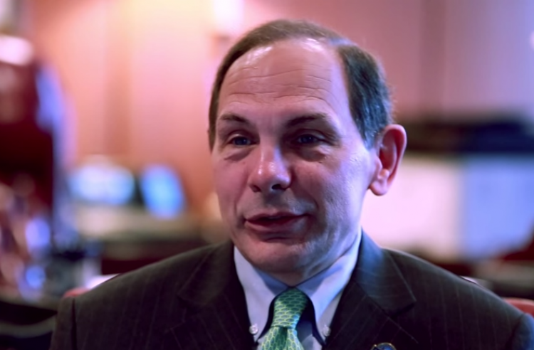 VA Secretary Robert McDonald (US Department of Veterans Affairs)