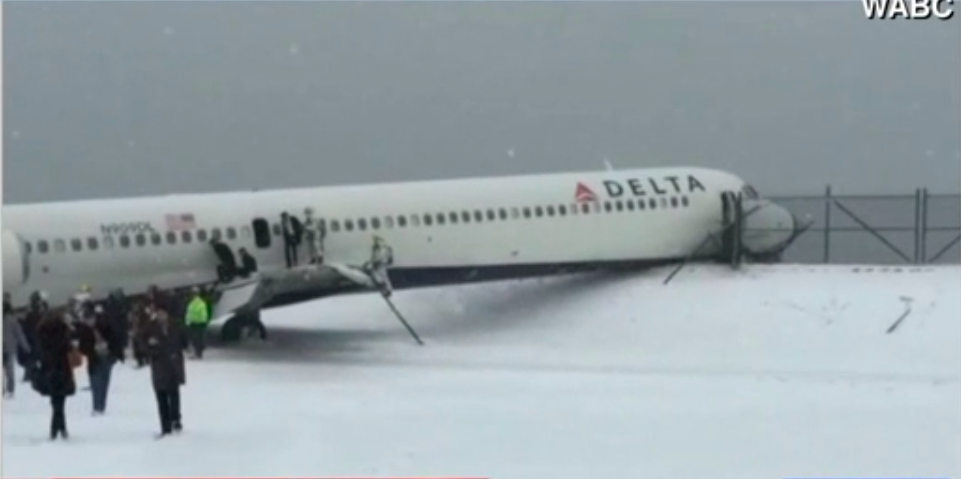 Delta flight 1086 (CNN)